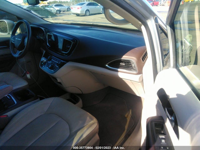 2C4RC1EG2KR746730 Chrysler Pacifica Touring L Plus
