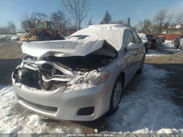Toyota CAMRY 2011 4T1BF3EKXBU682881 Image 2