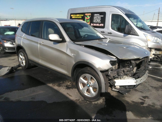 2011 5UXWX5C54BLW14446 main image