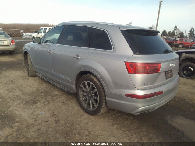 2017 Audi Q7 Premium Plus მანქანა იყიდება აუქციონზე, vin: WA1LAAF79HD002896, აუქციონის ნომერი: 35774229