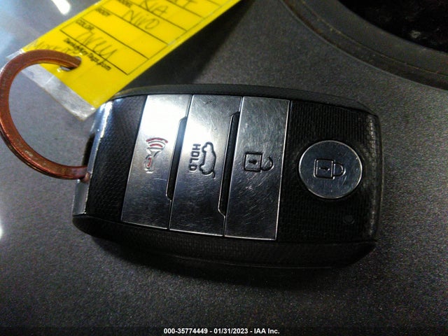 2017 Kia Niro, VIN: KNDCC3LC3H5062082