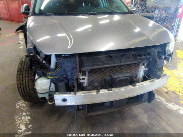 KNDCC3LC3H5062082 KIA NIRO EX