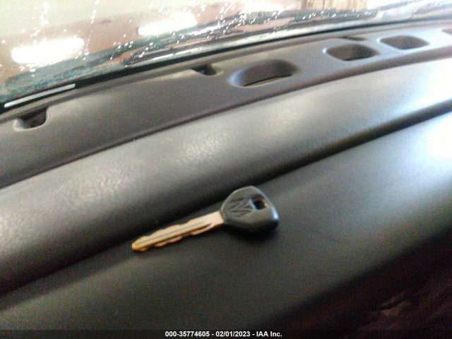 2000 DODGE DAKOTA BASE/SPORT/SLT VIN: 1B7GL22X3YS596295