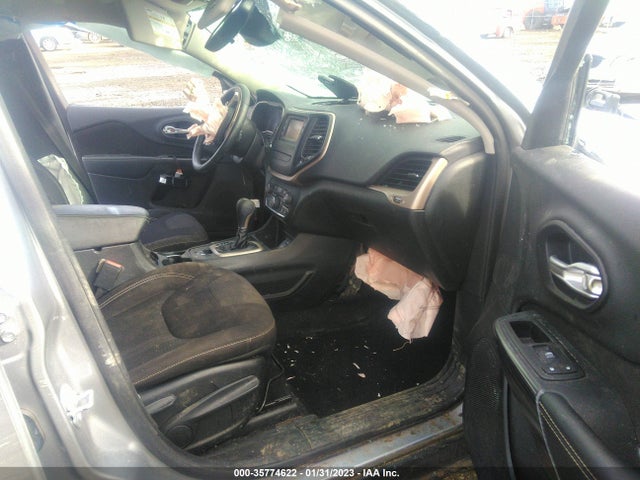 Jeep Cherokee Latitude 2015 1C4PJLCS5FW670031 Image 7