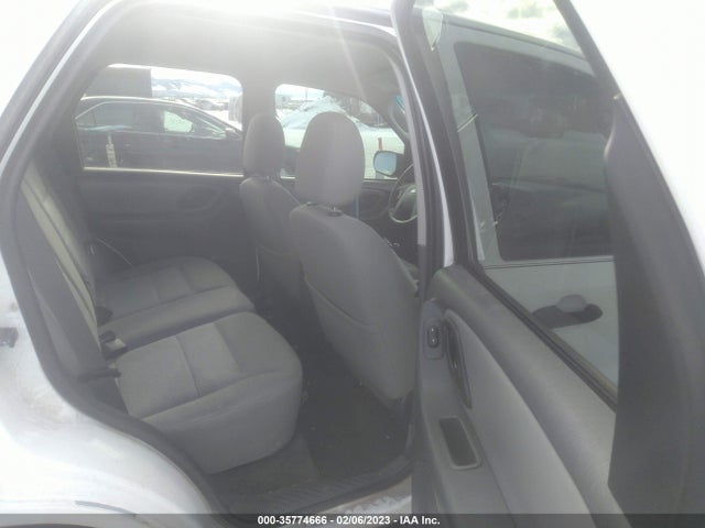 2006 FORD ESCAPE XLT VIN: 1FMCU93116KA76636