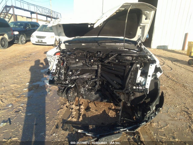 Chevrolet Suburban Premier 2017 1GNSCJKC1HR390571 Image 7
