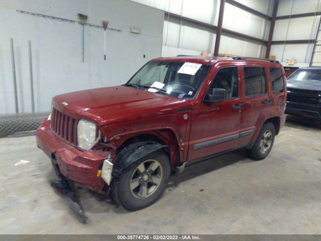 1J8GN28K38W221336 Jeep Liberty Sport