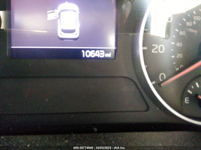 KNDEU2AA9N7346043 KIA SELTOS S