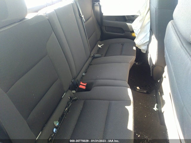 2018 Chevrolet Silverado 1500, VIN: 1GCRCREC0JZ200010