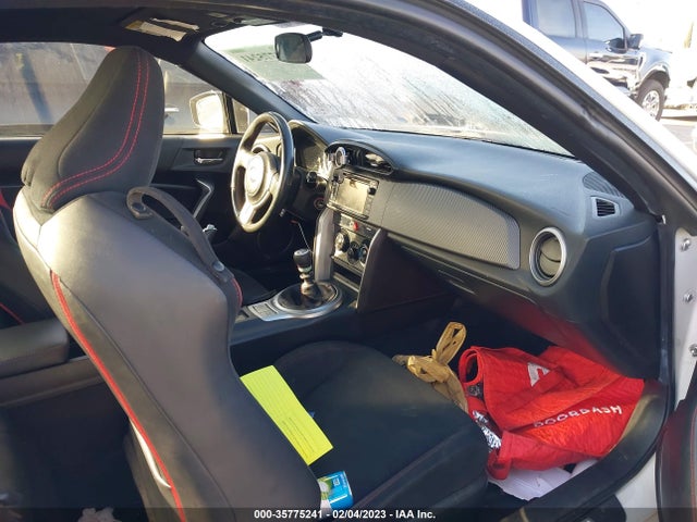 2015 Scion FR-S, VIN: JF1ZNAA10F9713576