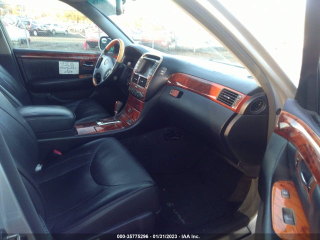 Lexus LS 430 2004 JTHBN36FX40126183 Image 7