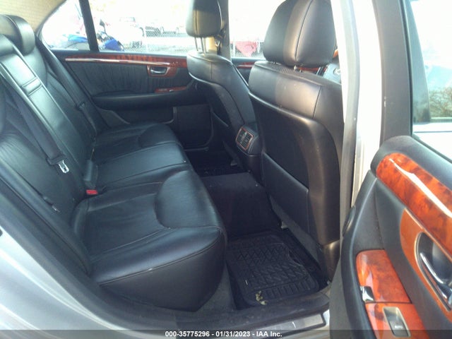 Lexus LS 430 2004 JTHBN36FX40126183 Image 10