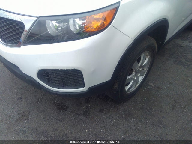 2012 KIA SORENTO LX VIN: 5XYKT3A10CG253908