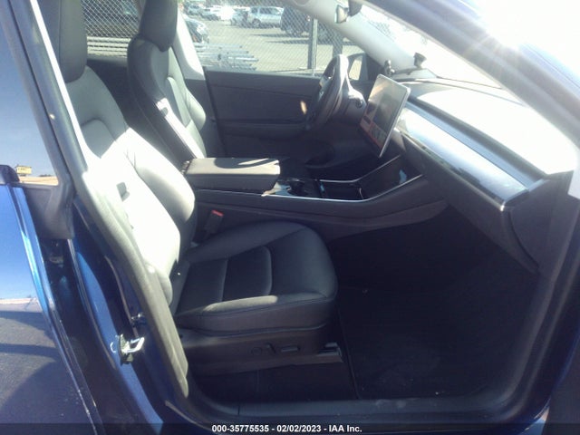 Tesla Model Y 2020 5YJYGDEE0LF058335 Image 6
