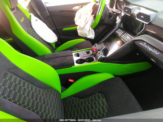 2022 Lamborghini URUS, VIN: ZPBUA1ZL0NLA16375
