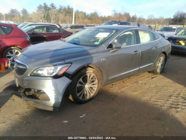 1G4ZP5SS1JU111256 Buick Lacrosse Essence