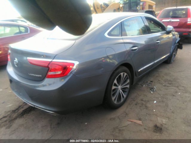 1G4ZP5SS1JU111256 Buick Lacrosse Essence