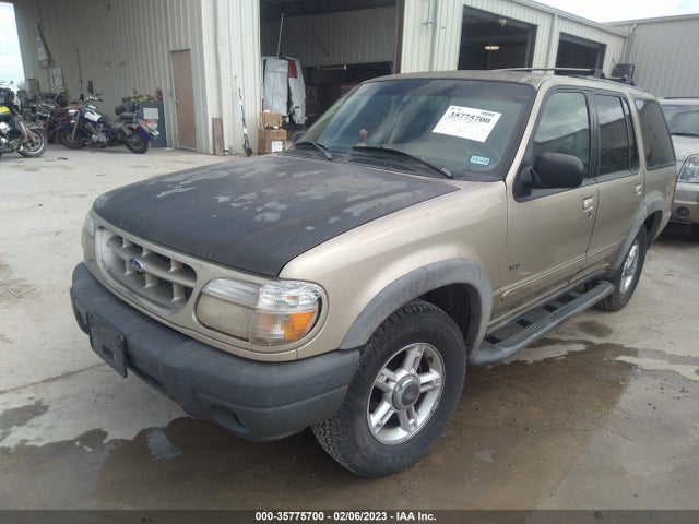 2000 FORD EXPLORER XLS VIN: 1FMDU62X5YZB23539