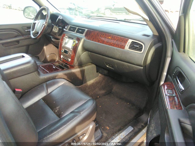 GMC YUKON XL DENALI 2014 1GKS2MEF8ER219819 Image 5
