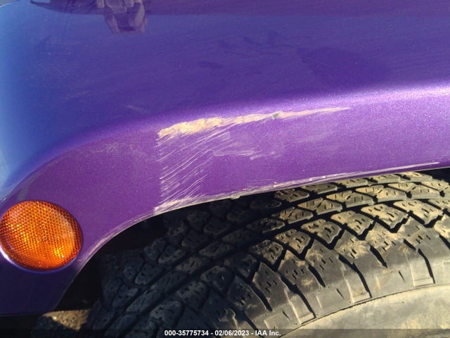1C4BJWEG4JL907879 Jeep Wrangler Jk Unlimited Sahara