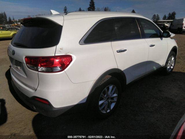 5XYPGDA32GG156264 KIA SORENTO LX
