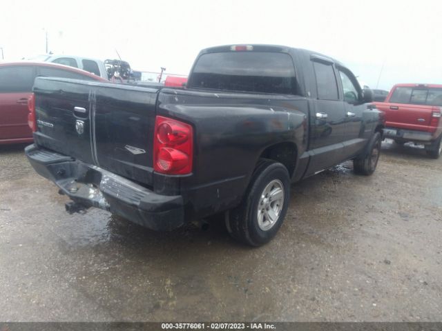 1D7HW38KX8S628789 Dodge Dakota Sxt