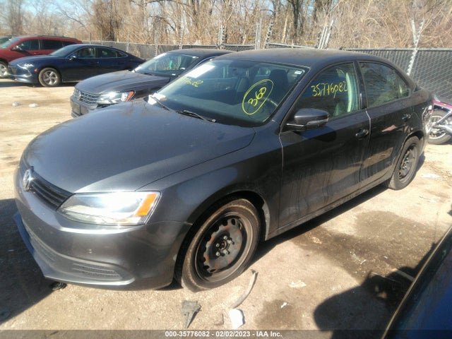3VWD17AJ0EM240035 Volkswagen Jetta Sedan Se