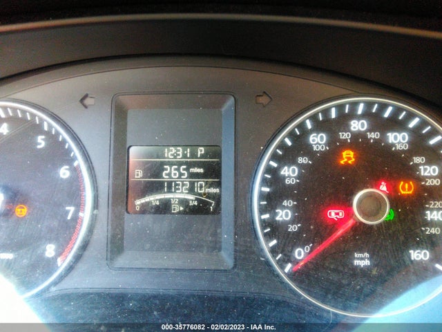 3VWD17AJ0EM240035 Volkswagen Jetta Sedan Se