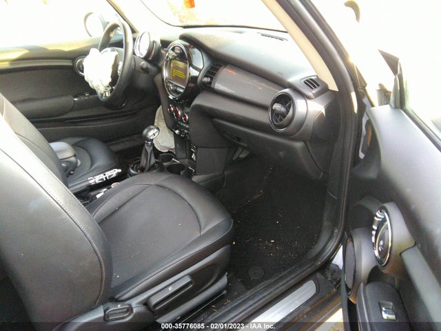 WMWXP5C54J2G63415 Mini HARDTOP 2 DOOR