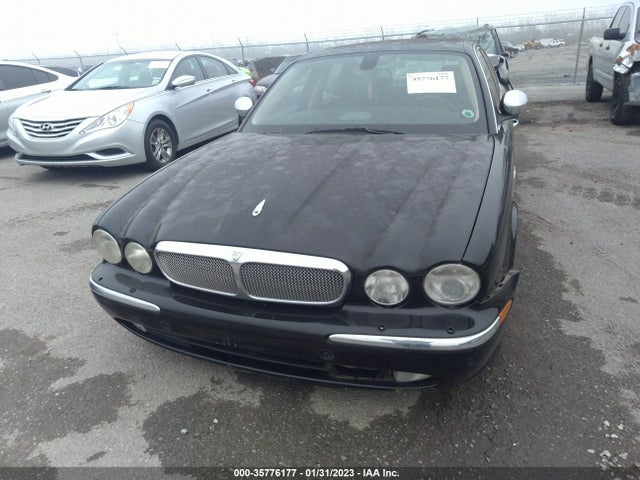 SAJWA86C56TG50770 Jaguar Xj Super V8 Portfolio