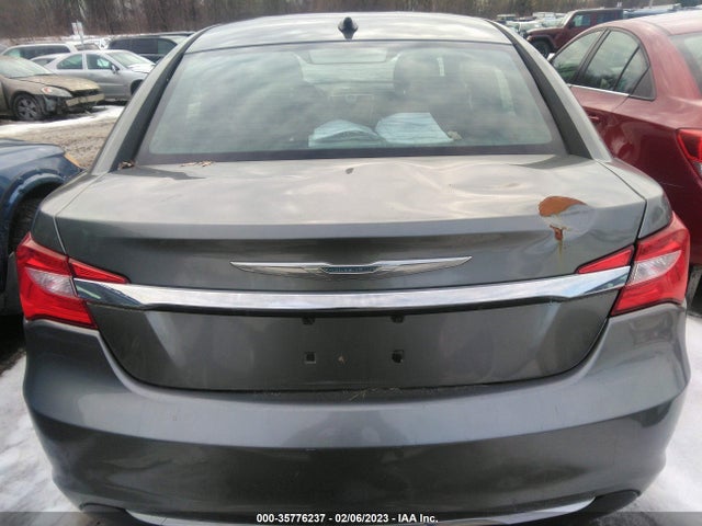 Chrysler 200 LX 2013 1C3CCBAB7DN671565 Image 4