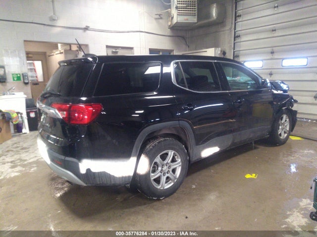 2017 GMC Acadia, VIN: 1GKKNKLA1HZ205431