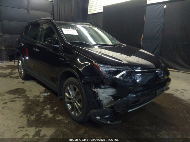 2017 Toyota RAV4, VIN: JTMDJREV1HD102922