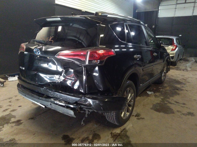 2017 Toyota RAV4, VIN: JTMDJREV1HD102922