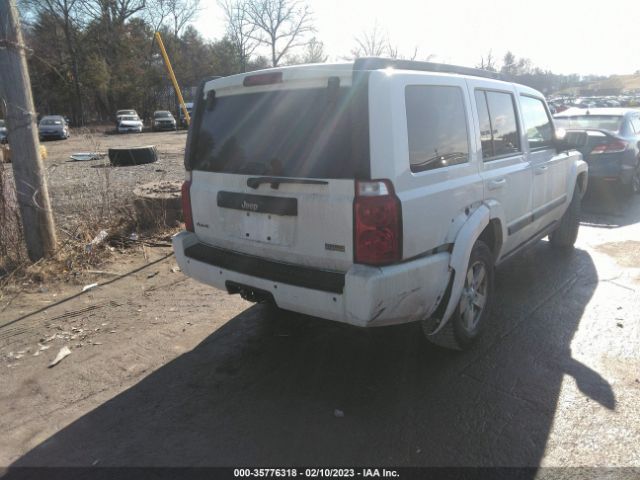 1J8HG48N88C246805 Jeep Commander Sport