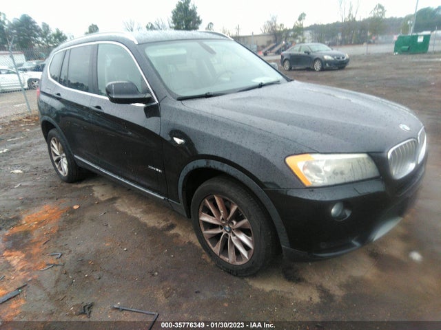 2011 5UXWX5C56BL702642 main image
