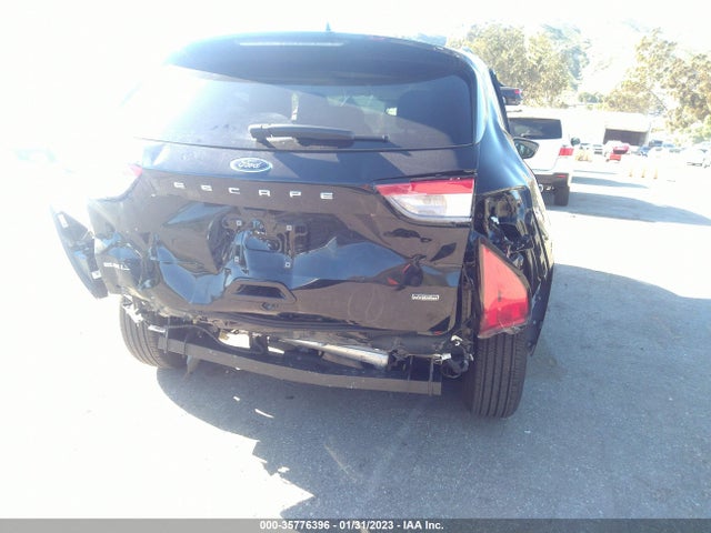 2022 Ford Escape, VIN: 1FMCU0KZ8NUB26745