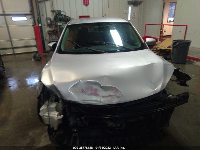 2015 NISSAN SENTRA SL VIN: 3N1AB7AP1FY222180