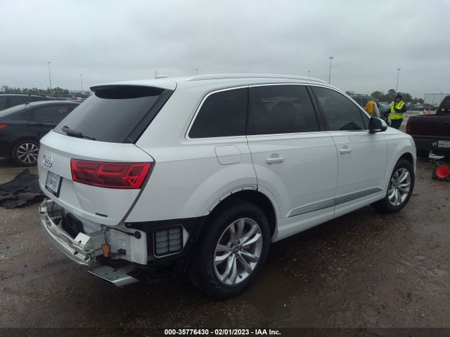 WA1LHAF76KD041433 Audi Q7 Premium Plus