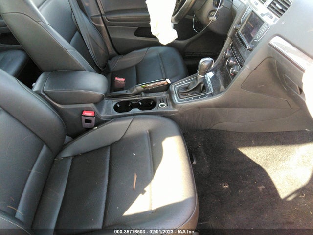 2017 Volkswagen Golf, VIN: 3VWH17AU1HM521583