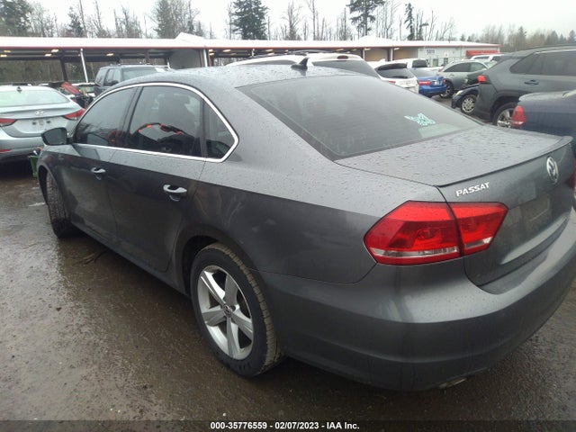 Volkswagen Passat Se W/sunroof 2013 1VWBP7A37DC003954 Image 4