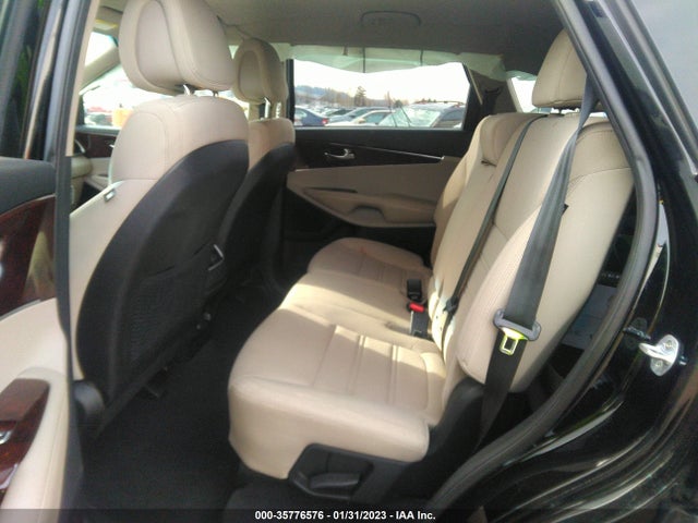 2016 Kia Sorento, VIN: 5XYPGDA59GG064635