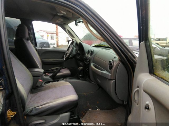 1J4GL48K97W675673 Jeep Liberty Sport