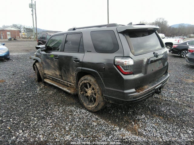 Toyota 4RUNNER SR5 2019 JTEBU5JR2K5623323 Image 3
