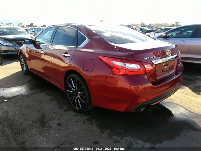 2017 Nissan Altima, VIN: 1N4AL3AP7HN312118