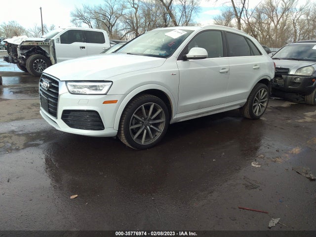 WA1JCCFS1JR028452 Audi Q3 Premium Plus