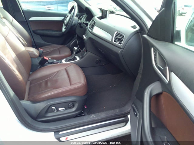 WA1JCCFS1JR028452 Audi Q3 Premium Plus