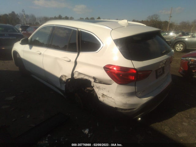 2018 BMW X1, VIN: WBXHT3C34J3H31165