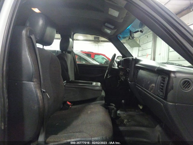 2002 CHEVROLET SILVERADO 1500 VIN: 2GCEK19V121190774