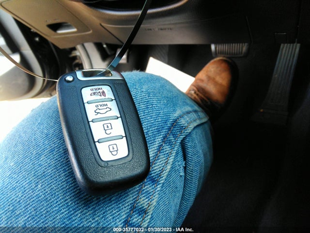 Hyundai Azera 2013 KMHFH4JG4DA258622 Image 11